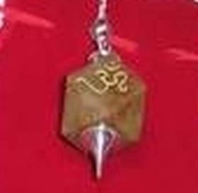 Pendul din agat maro cu simbolul Tao pe lantisor argintiu