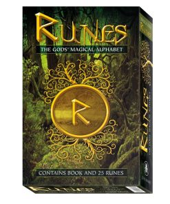Set de rune din lemn